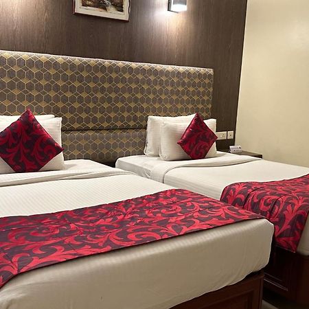 Hotel Annamalai International Pondichéry Extérieur photo