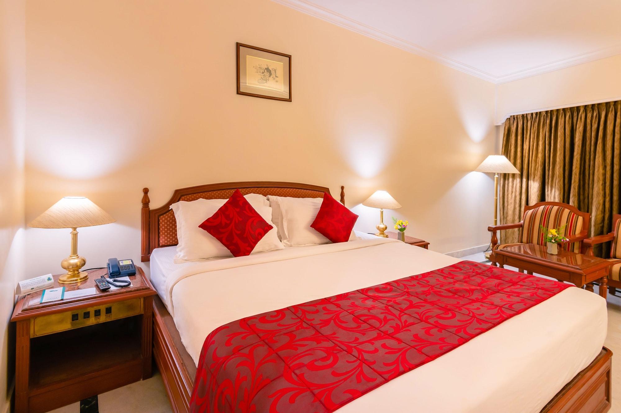 Hotel Annamalai International Pondichéry Extérieur photo
