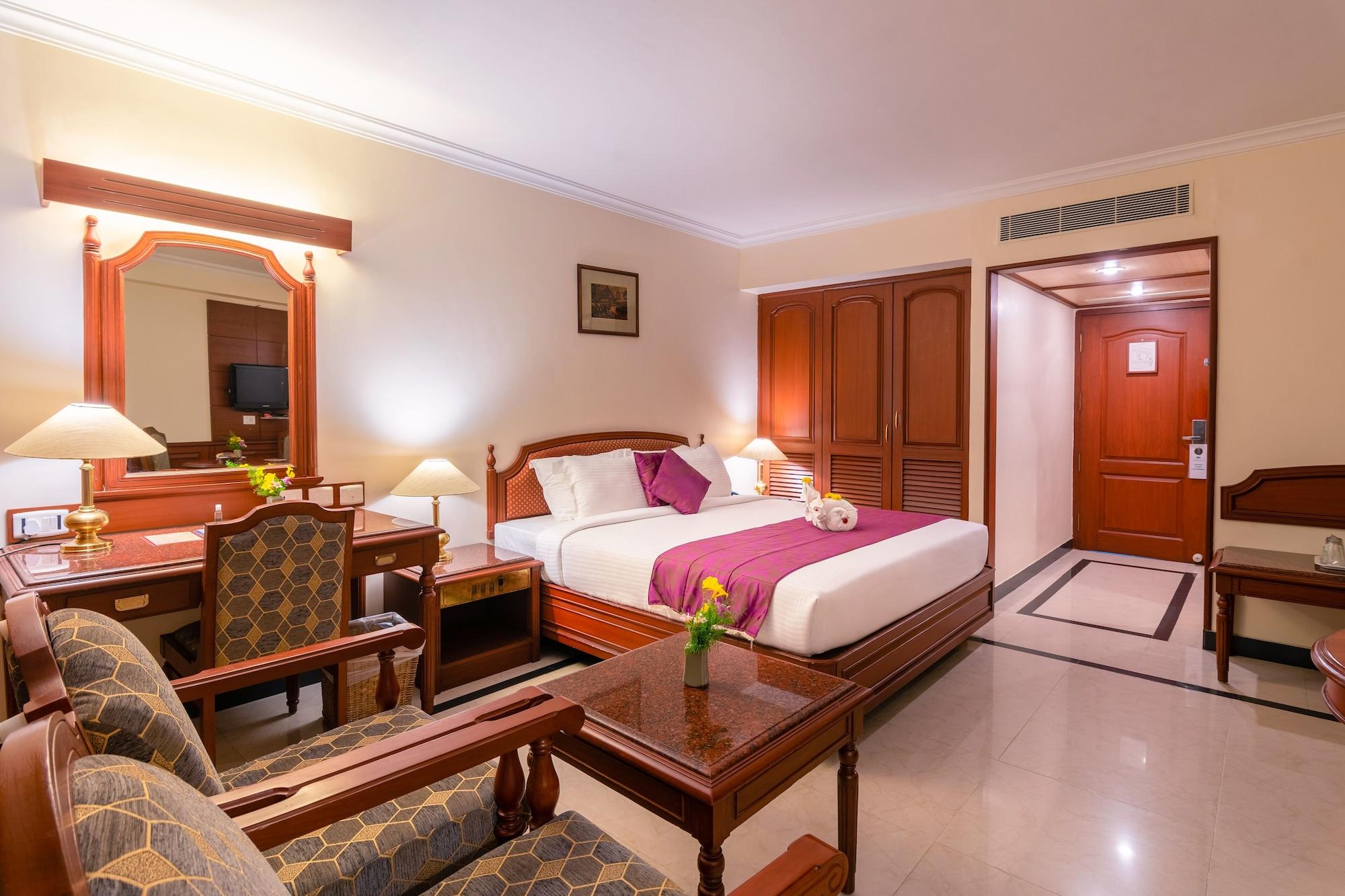 Hotel Annamalai International Pondichéry Extérieur photo