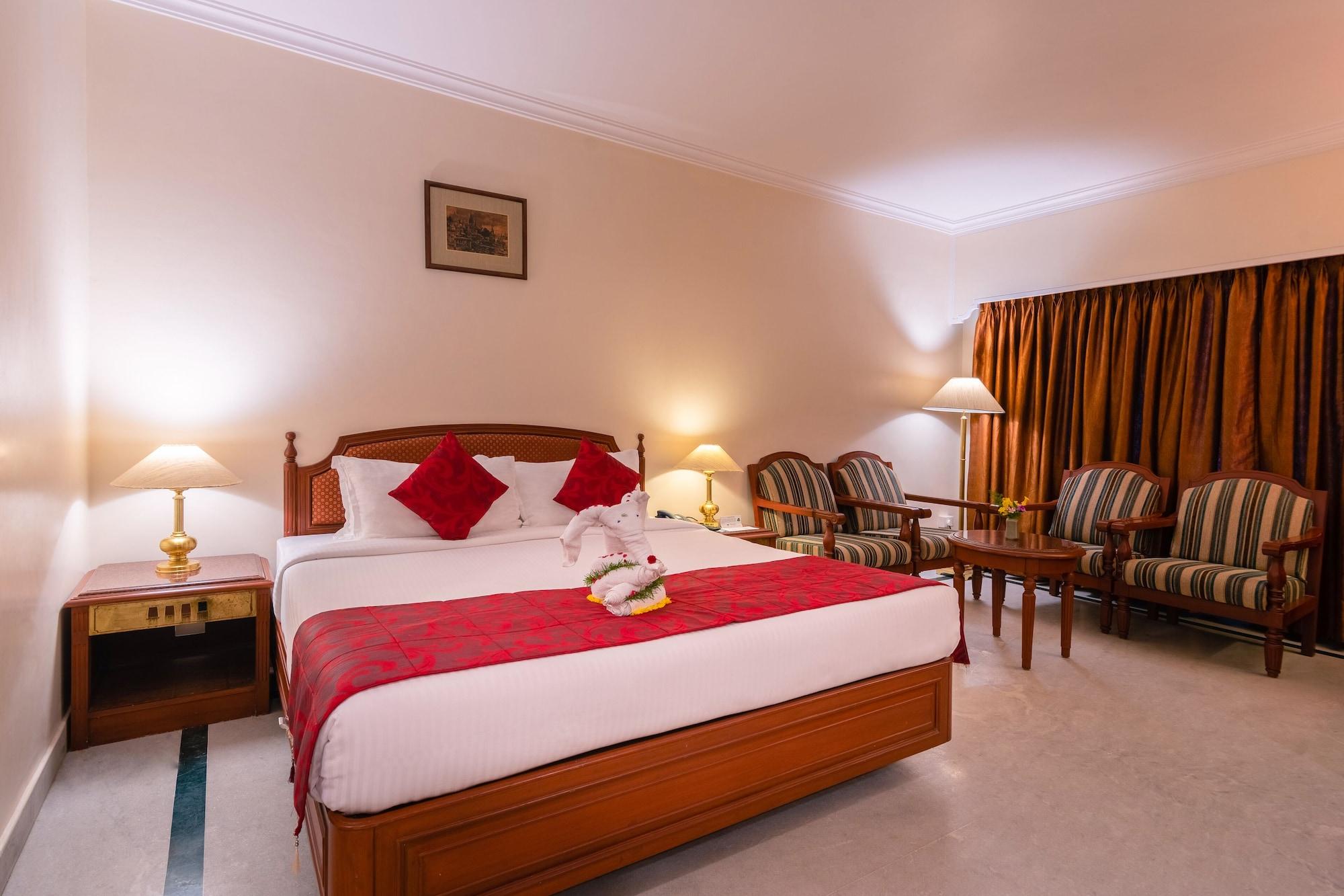 Hotel Annamalai International Pondichéry Extérieur photo